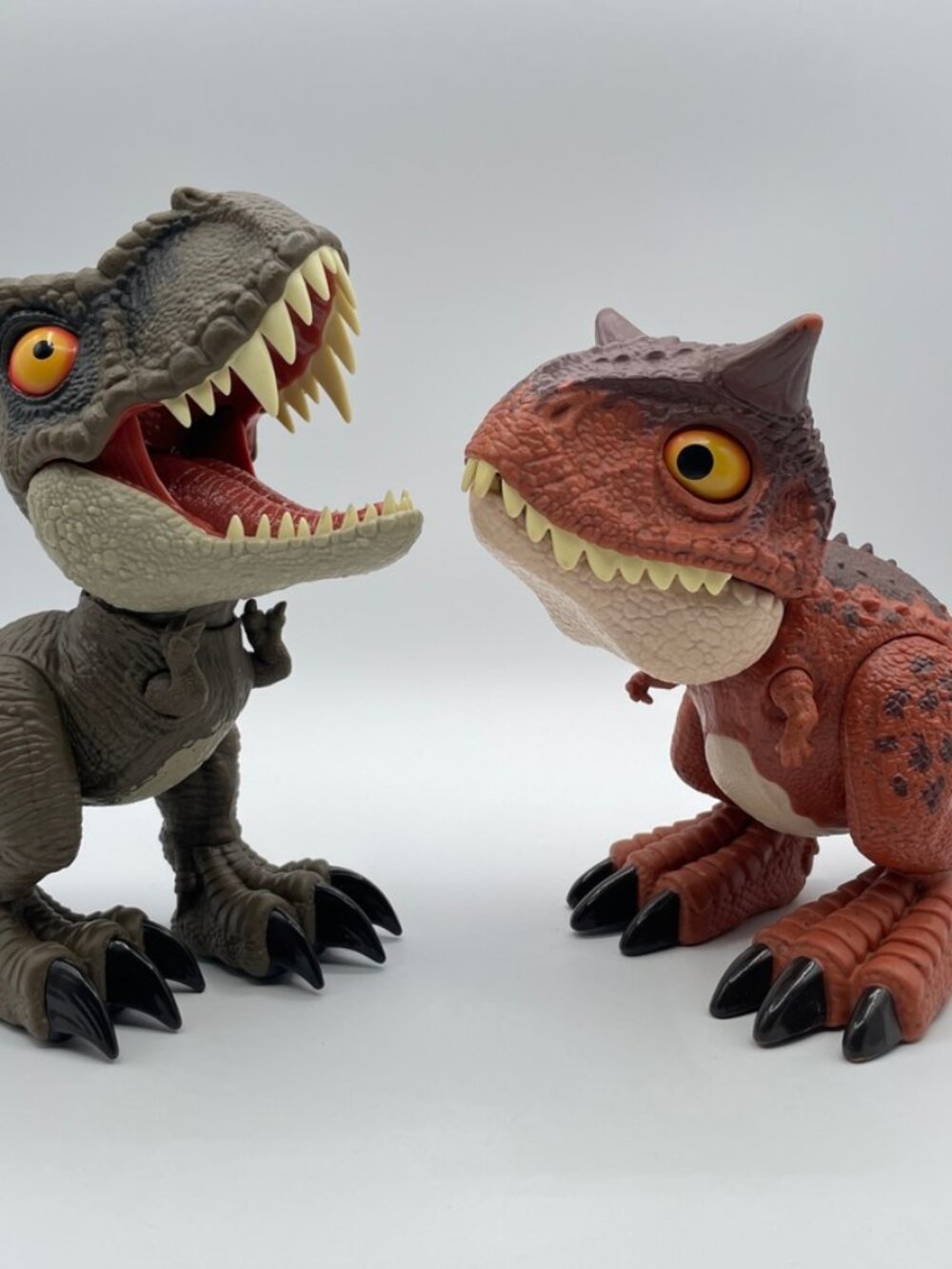 Jurassic World Roar Command T-Rex &  Chompin' Carnotaurus Micro Adventures